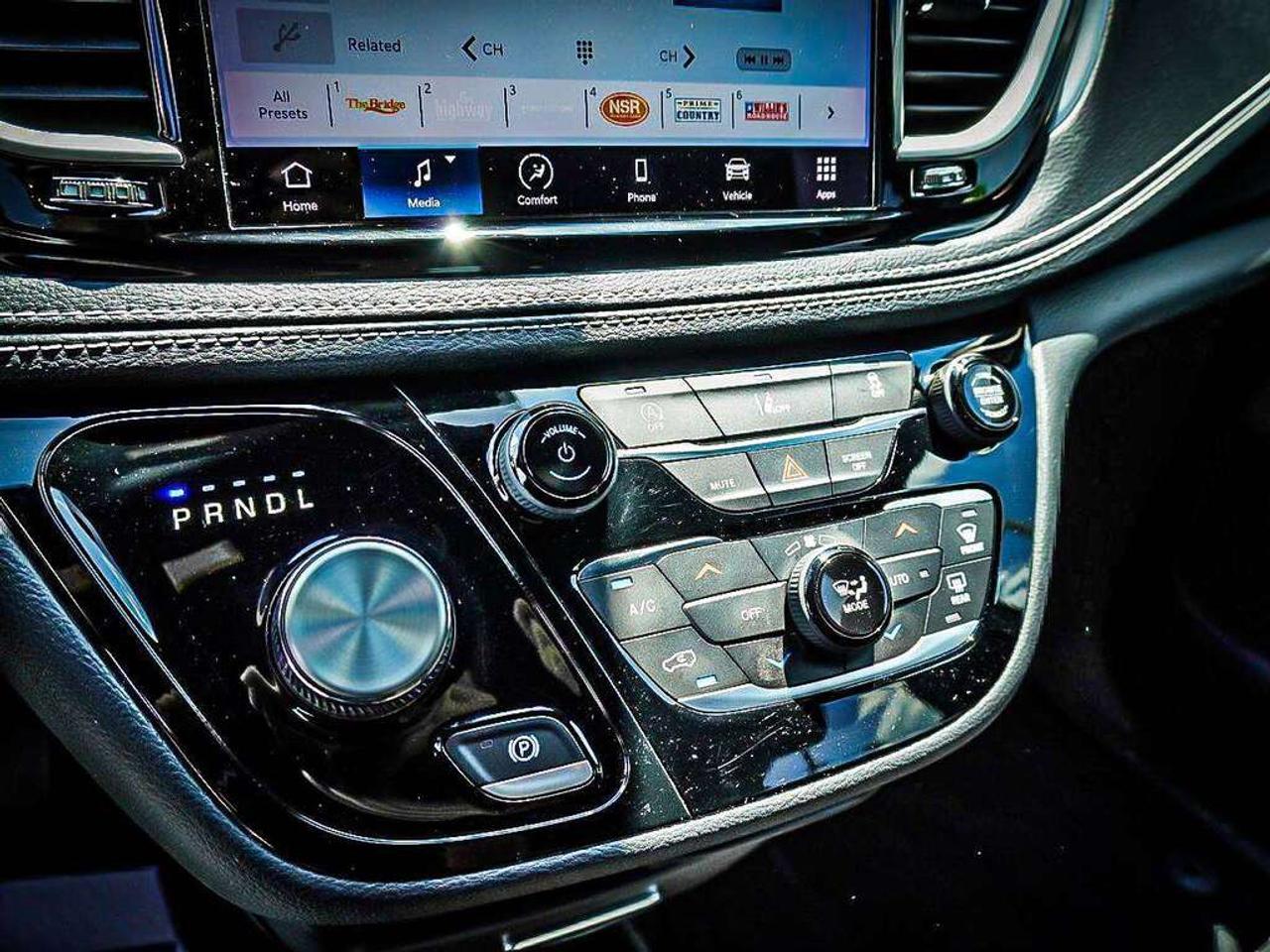 2022 Chrysler Pacifica  Photo