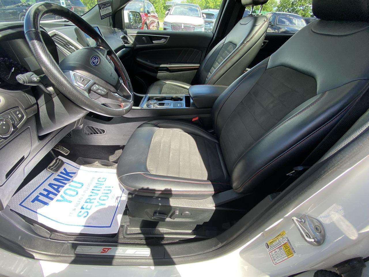 2022 Ford Edge ST Line Photo