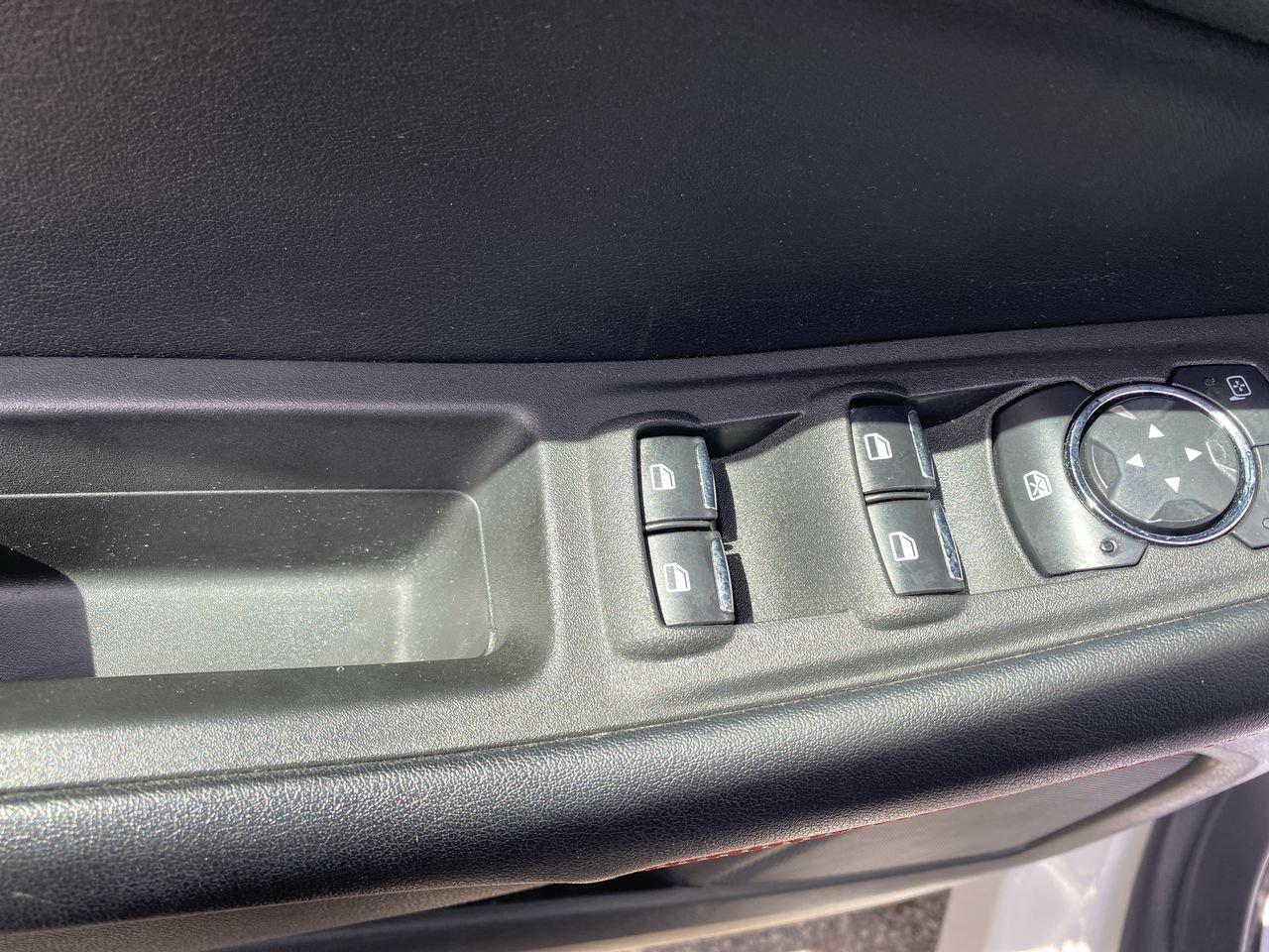 2022 Ford Edge ST Line Photo