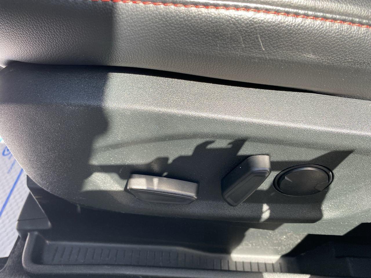 2022 Ford Edge ST Line Photo
