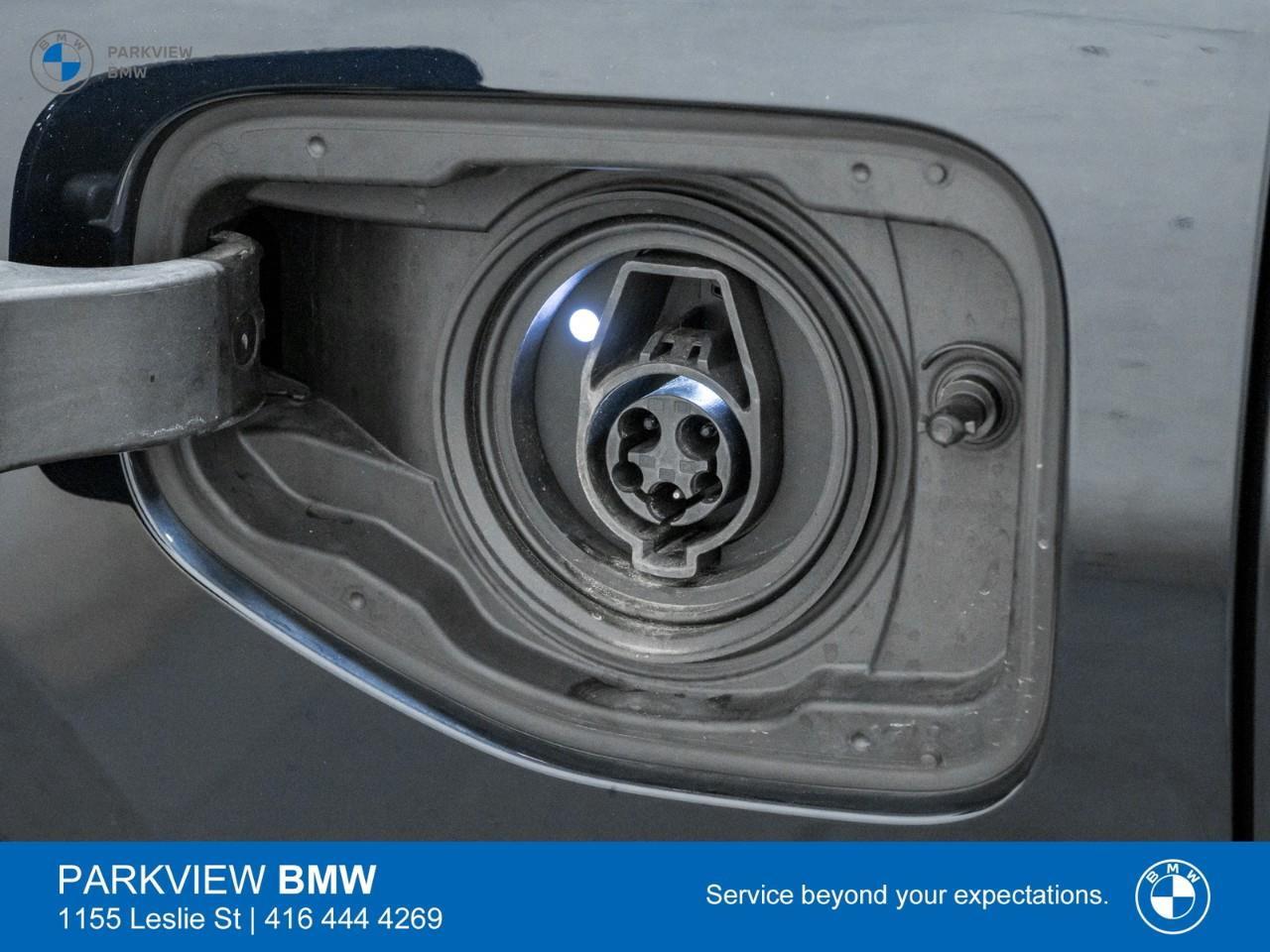 2026 BMW 550e xDrive 4dr All-Wheel Drive Sedan Photo