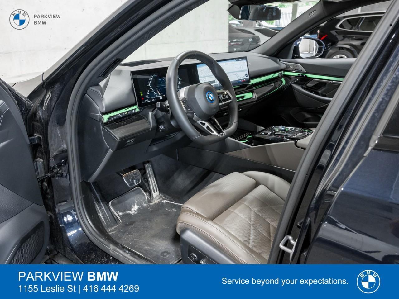 2026 BMW 550e xDrive 4dr All-Wheel Drive Sedan Photo
