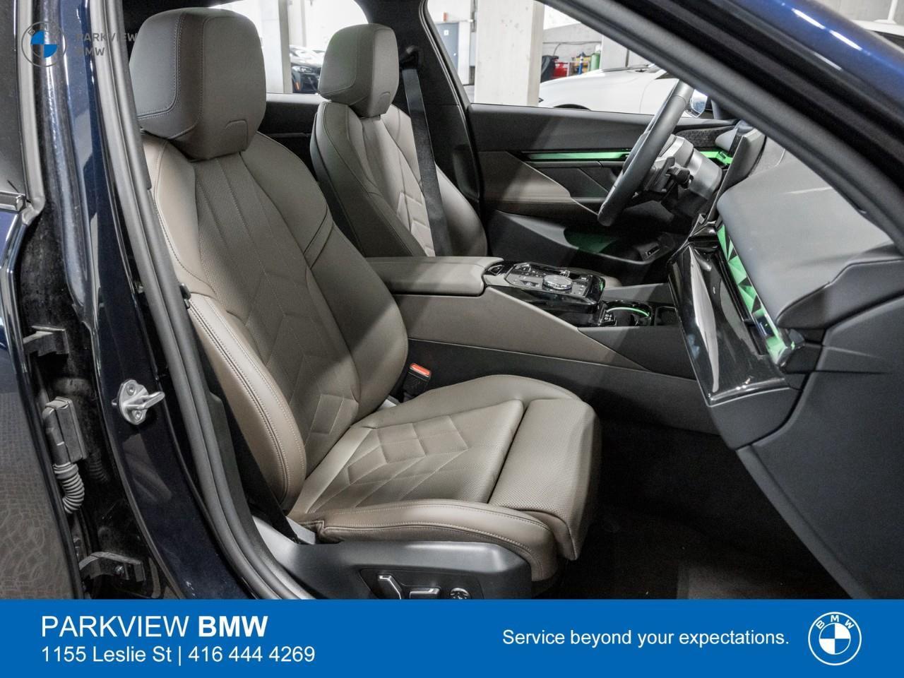 2026 BMW 550e xDrive 4dr All-Wheel Drive Sedan Photo