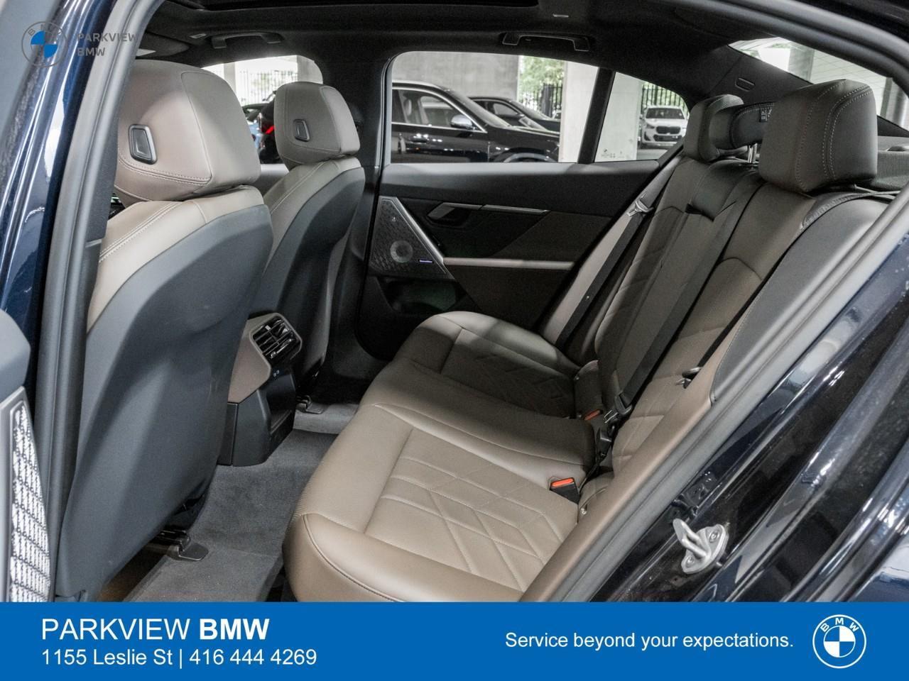 2026 BMW 550e xDrive 4dr All-Wheel Drive Sedan Photo