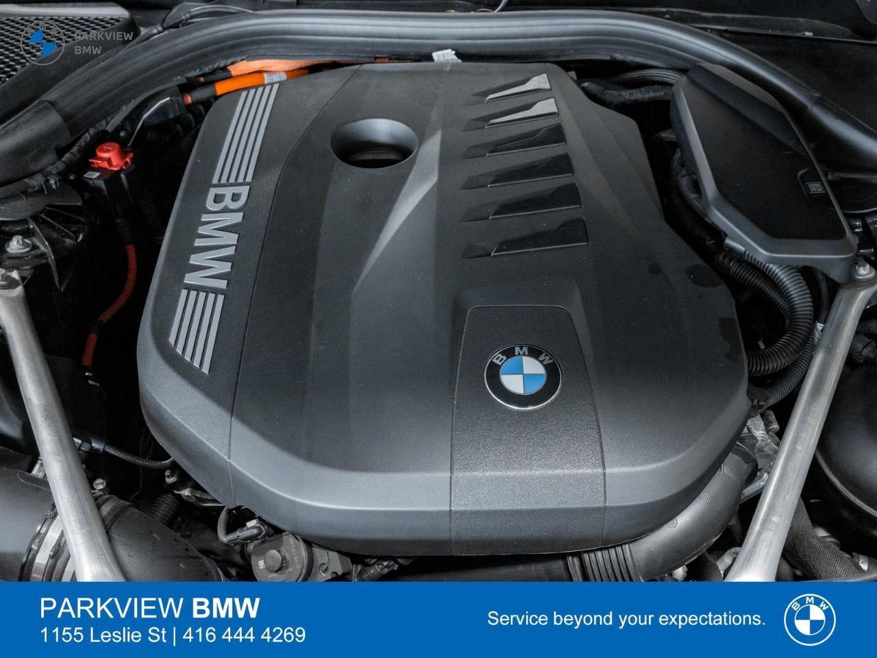 2026 BMW 550e xDrive 4dr All-Wheel Drive Sedan Photo