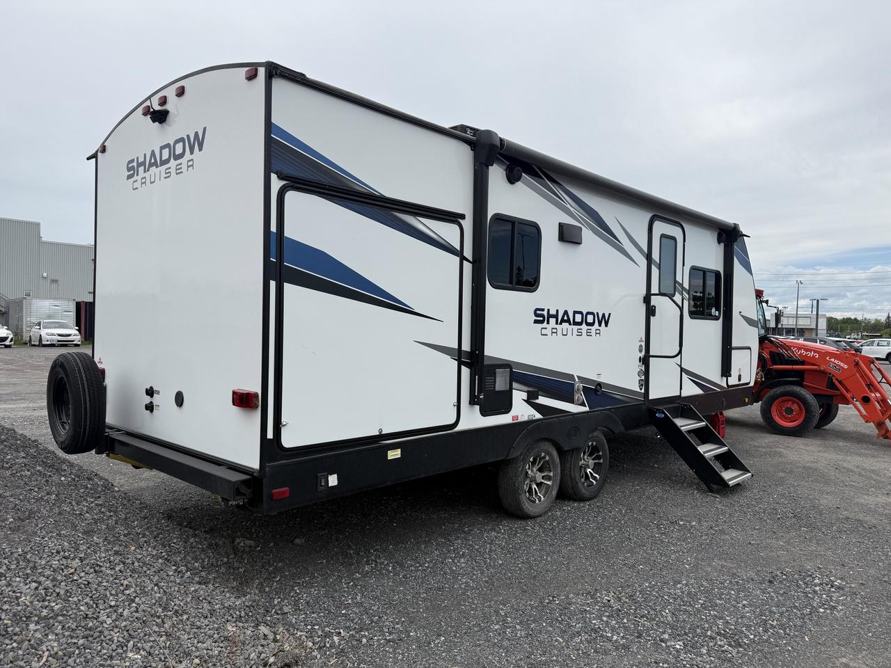 2021 SHADOW CRUISER 239 RBS 28 28 Photo2