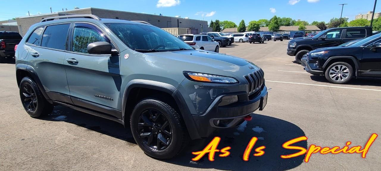 2015 Jeep Cherokee Trailhawk 4dr 4x4 Photo