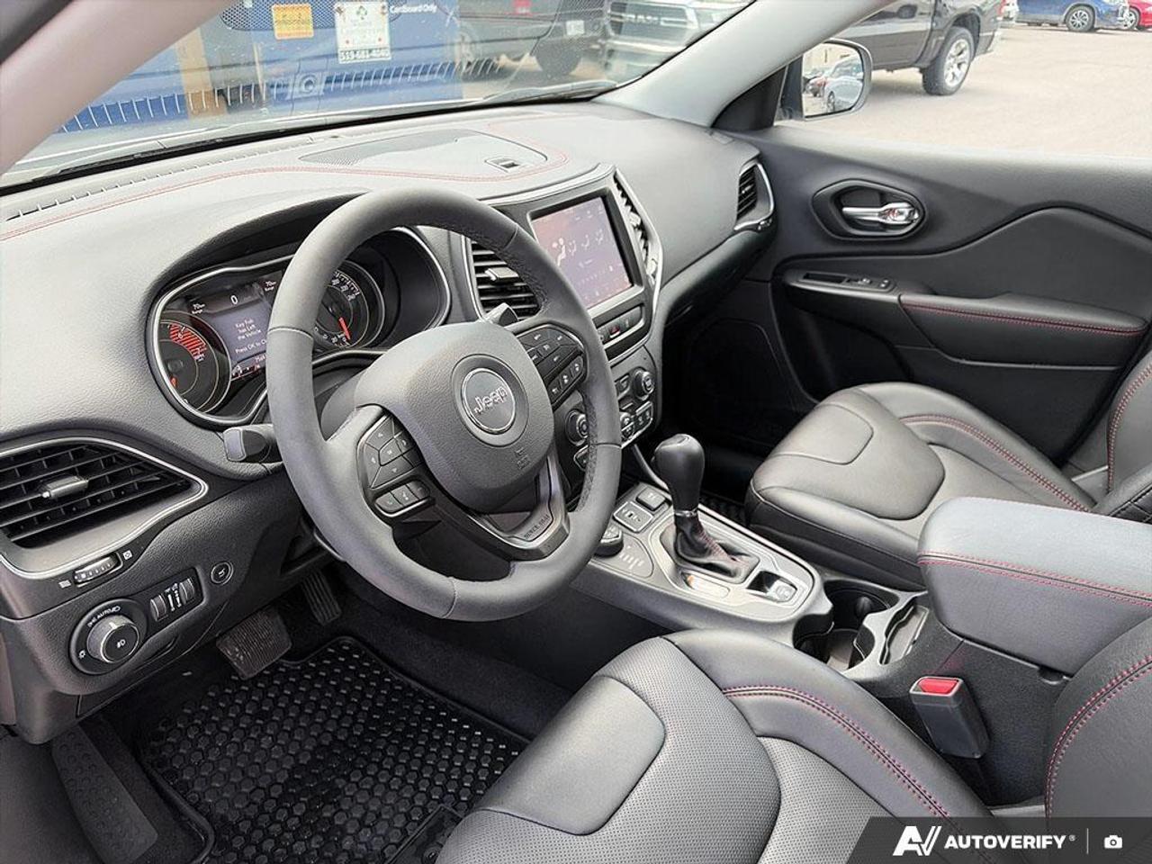 2023 Jeep Cherokee Trailhawk 4dr 4x4 Photo