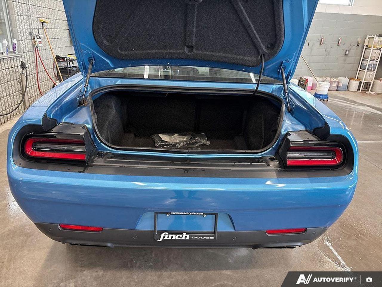 2023 Dodge Challenger SRT Hellcat 2dr Rear-Wheel Drive Coupe Photo