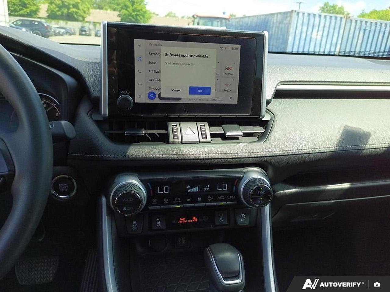 2023 Toyota RAV4 XLE 4dr All-wheel Drive Photo