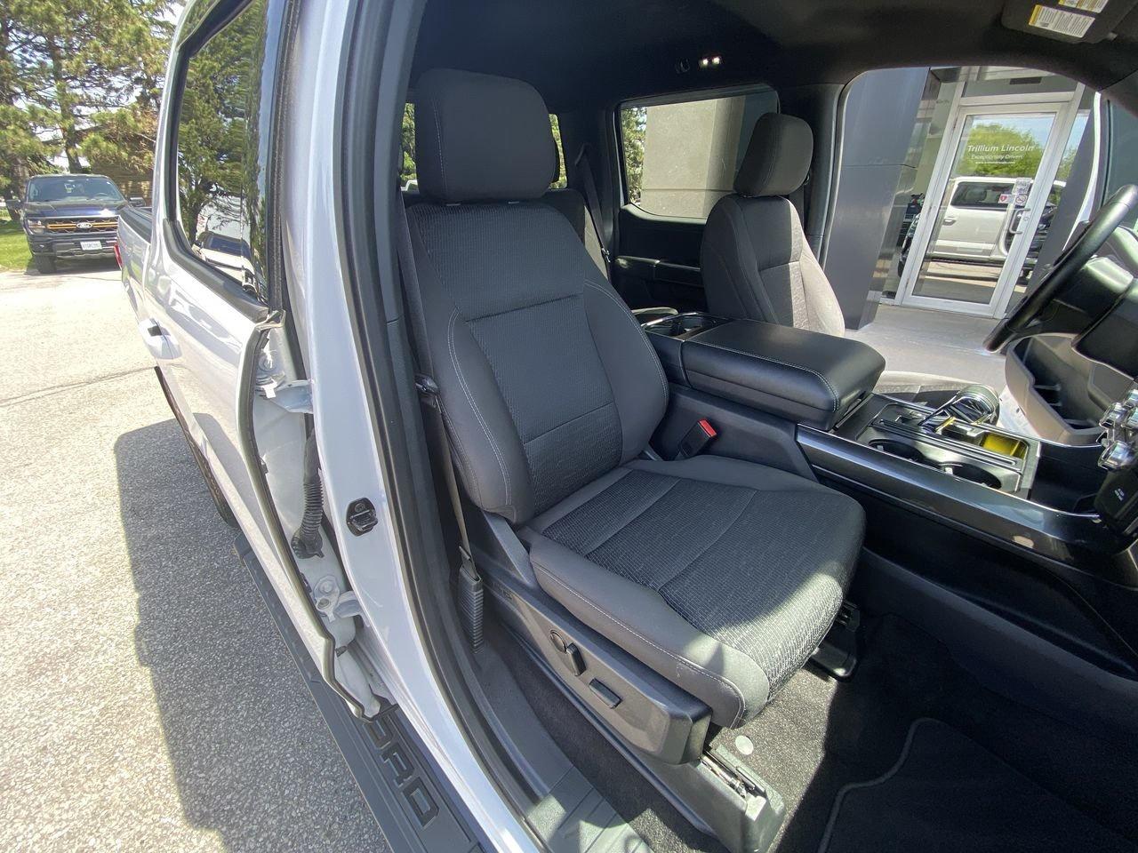 2022 Ford F-150 XLT Photo