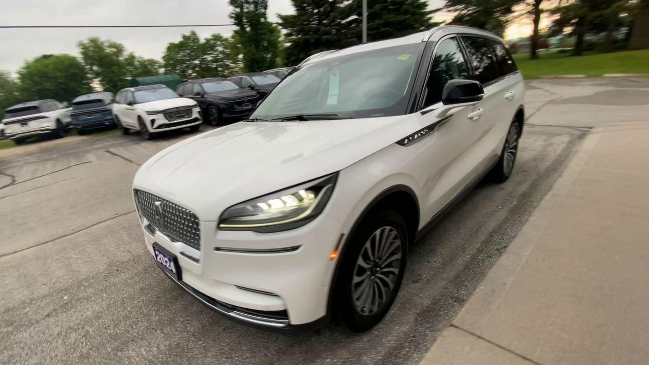 2024 Lincoln Aviator Reserve Photo3