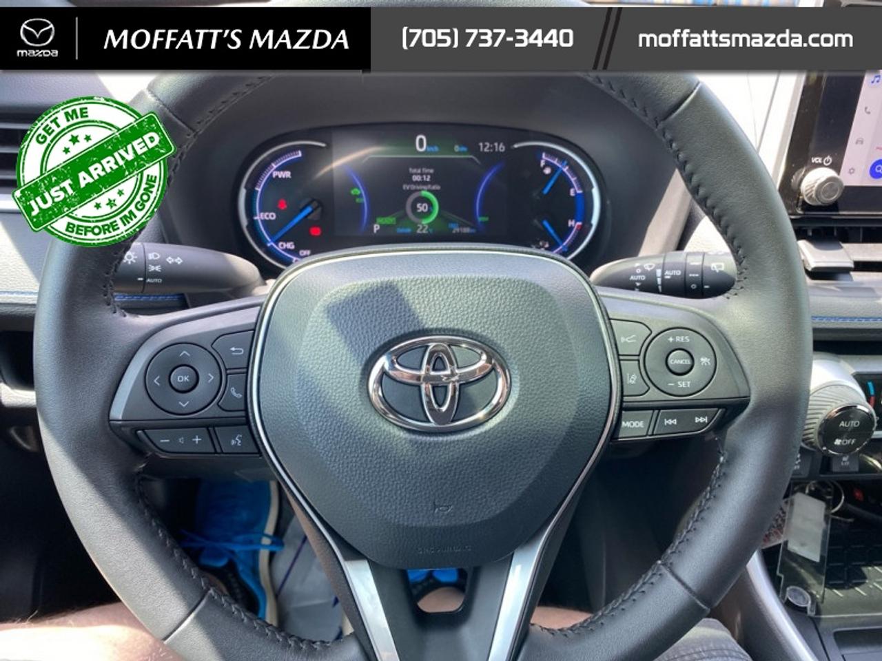 2024 Toyota RAV4 Hybrid SE Photo