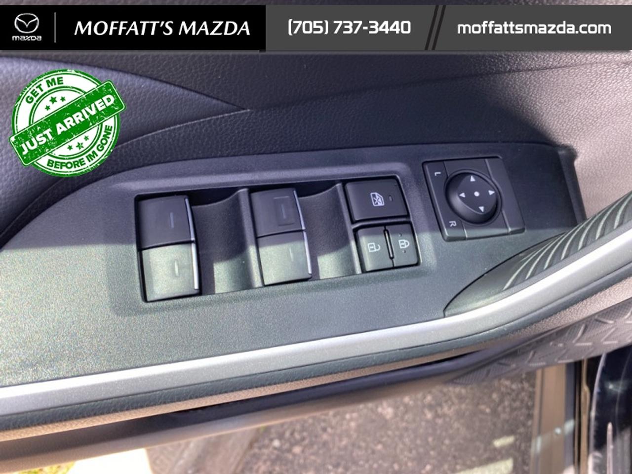 2024 Toyota RAV4 Hybrid SE Photo