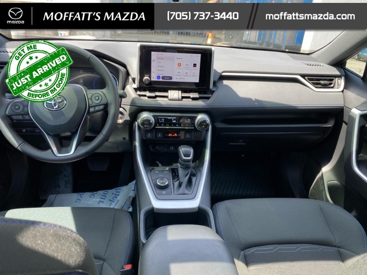 2024 Toyota RAV4 Hybrid SE Photo