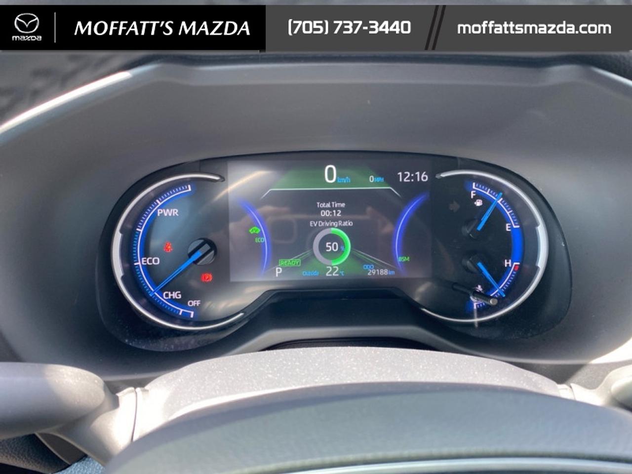 2024 Toyota RAV4 Hybrid SE Photo