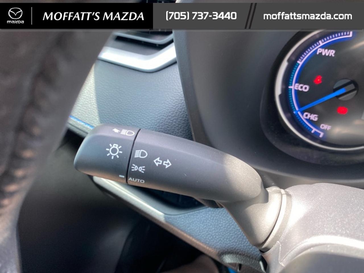 2024 Toyota RAV4 Hybrid SE Photo
