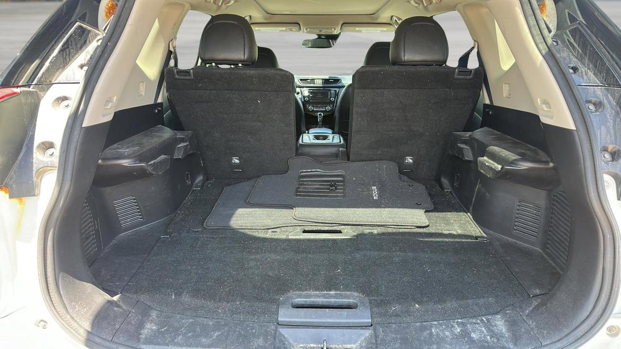 2018 Nissan Rogue  Photo