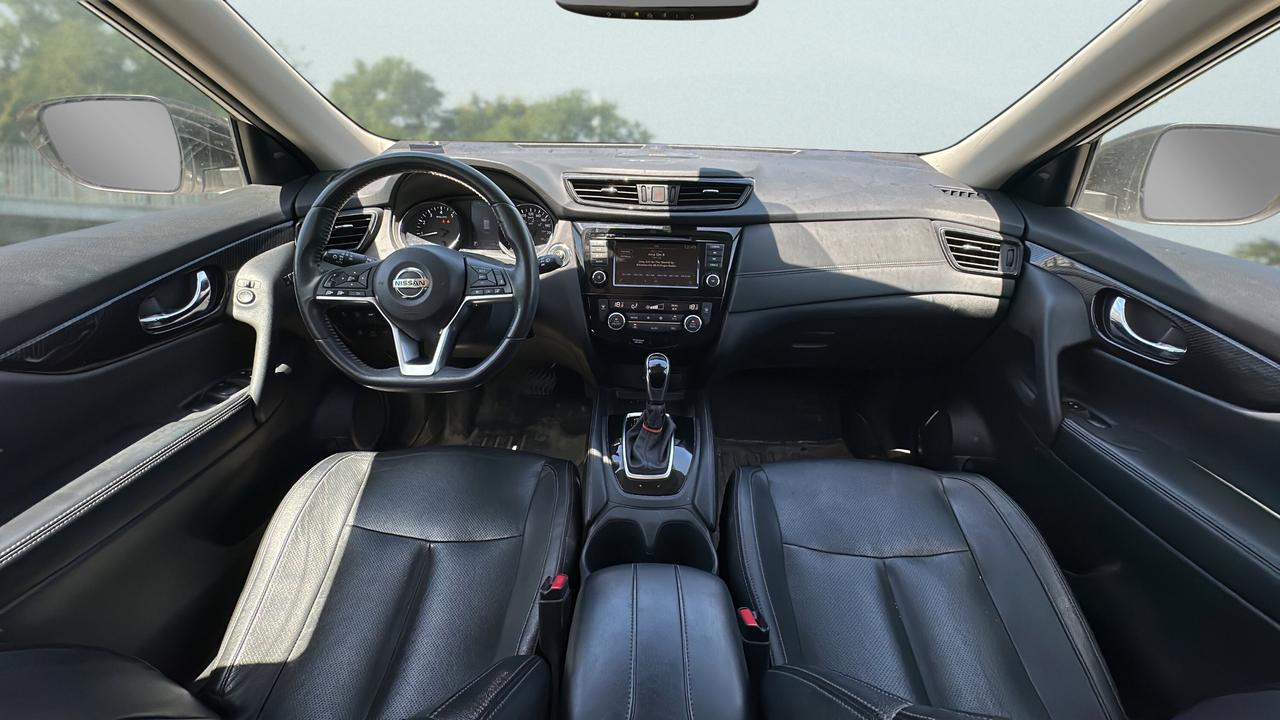 2018 Nissan Rogue  Photo