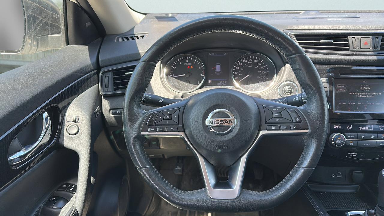 2018 Nissan Rogue  Photo