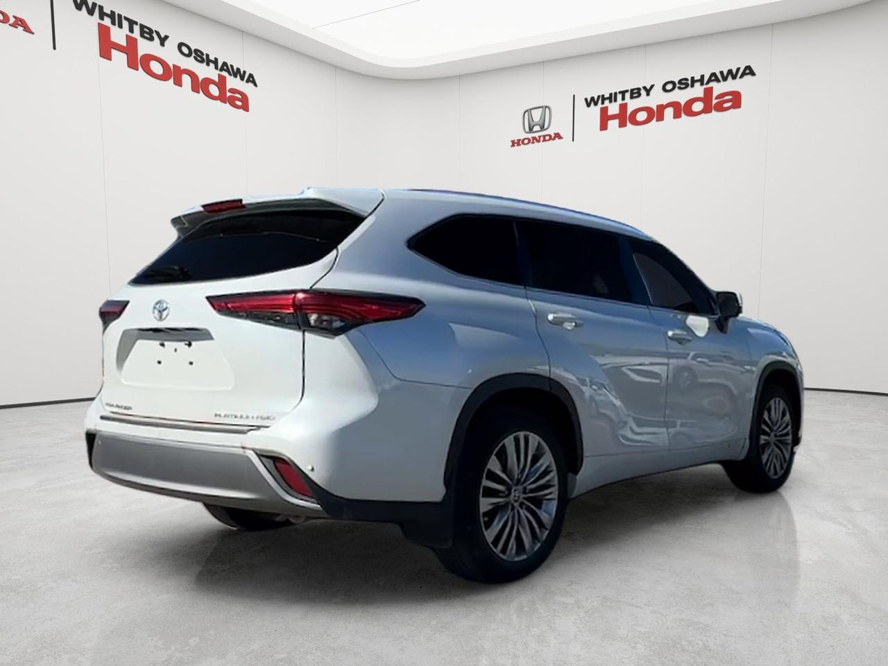 2023 Toyota Highlander  Photo