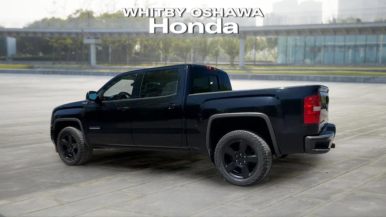 2017 GMC Sierra 1500 4WD Crew Cab 143.5  SLE Photo