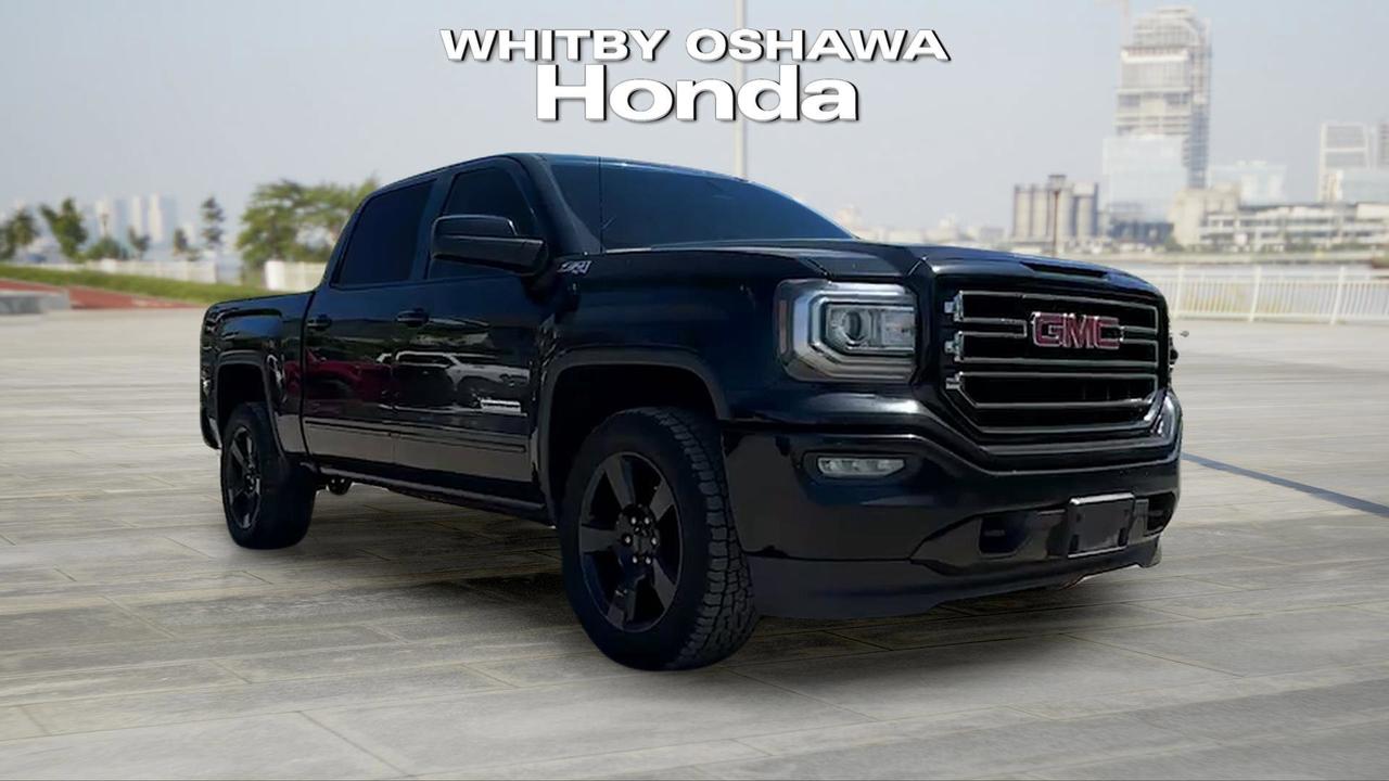 2017 GMC Sierra 1500 4WD Crew Cab 143.5  SLE Photo