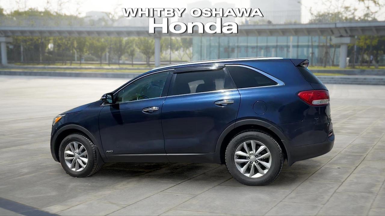 2017 Kia Sorento AWD 4dr LX Turbo Photo