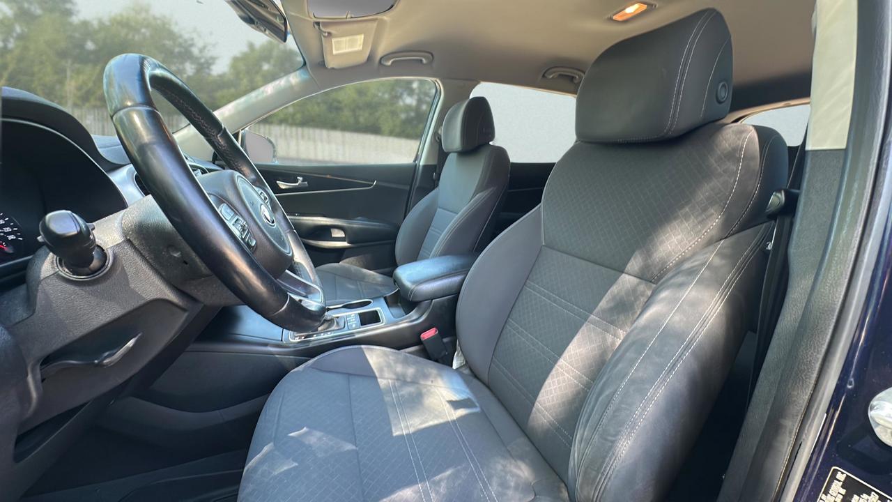 2017 Kia Sorento AWD 4dr LX Turbo Photo
