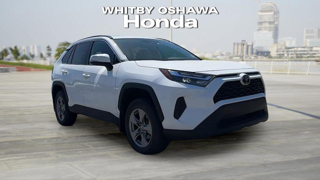 2025 Toyota RAV4 XLE AWD Photo