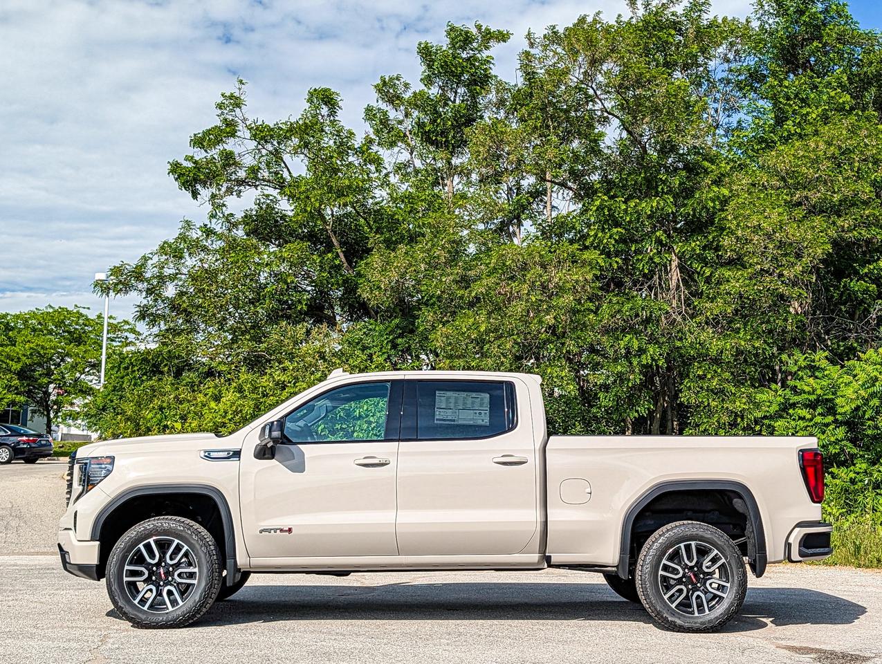 2026 GMC Sierra 1500 AT4 Photo