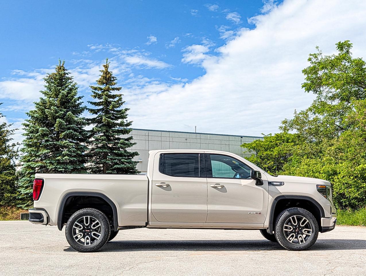 2026 GMC Sierra 1500 AT4 Photo