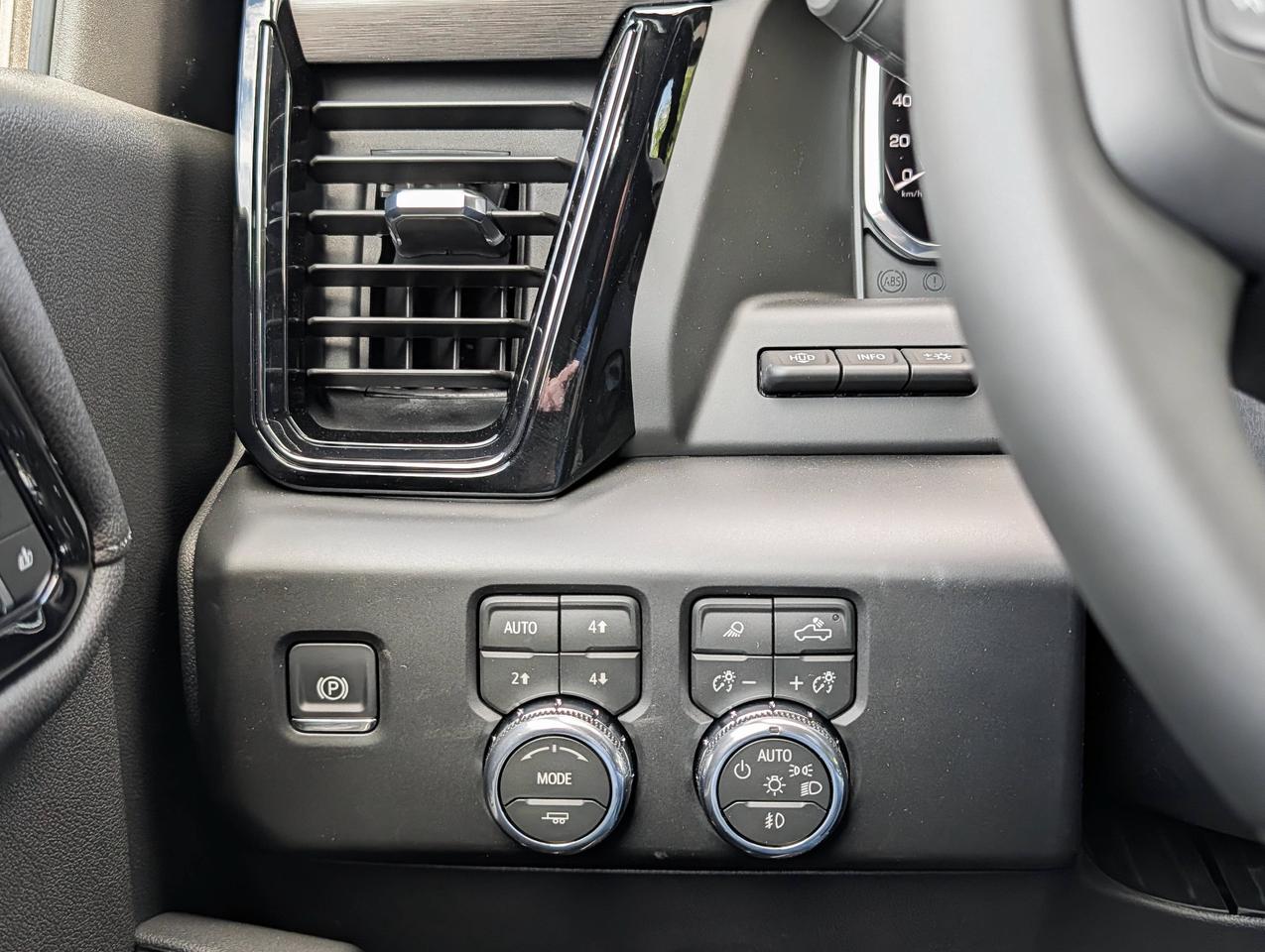 2026 GMC Sierra 1500 AT4 Photo