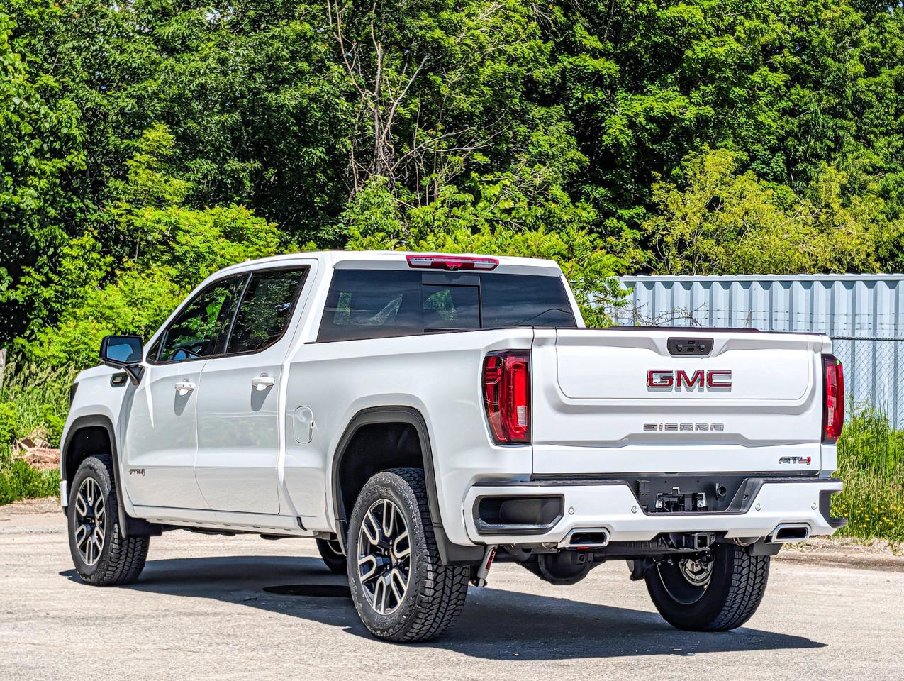 2026 GMC Sierra 1500 AT4 Photo