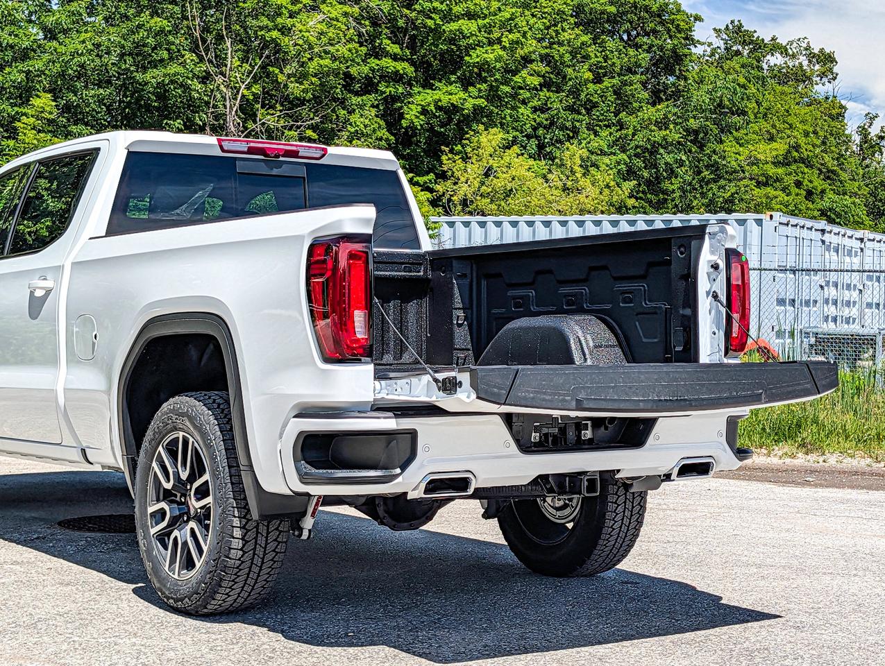 2026 GMC Sierra 1500 AT4 Photo