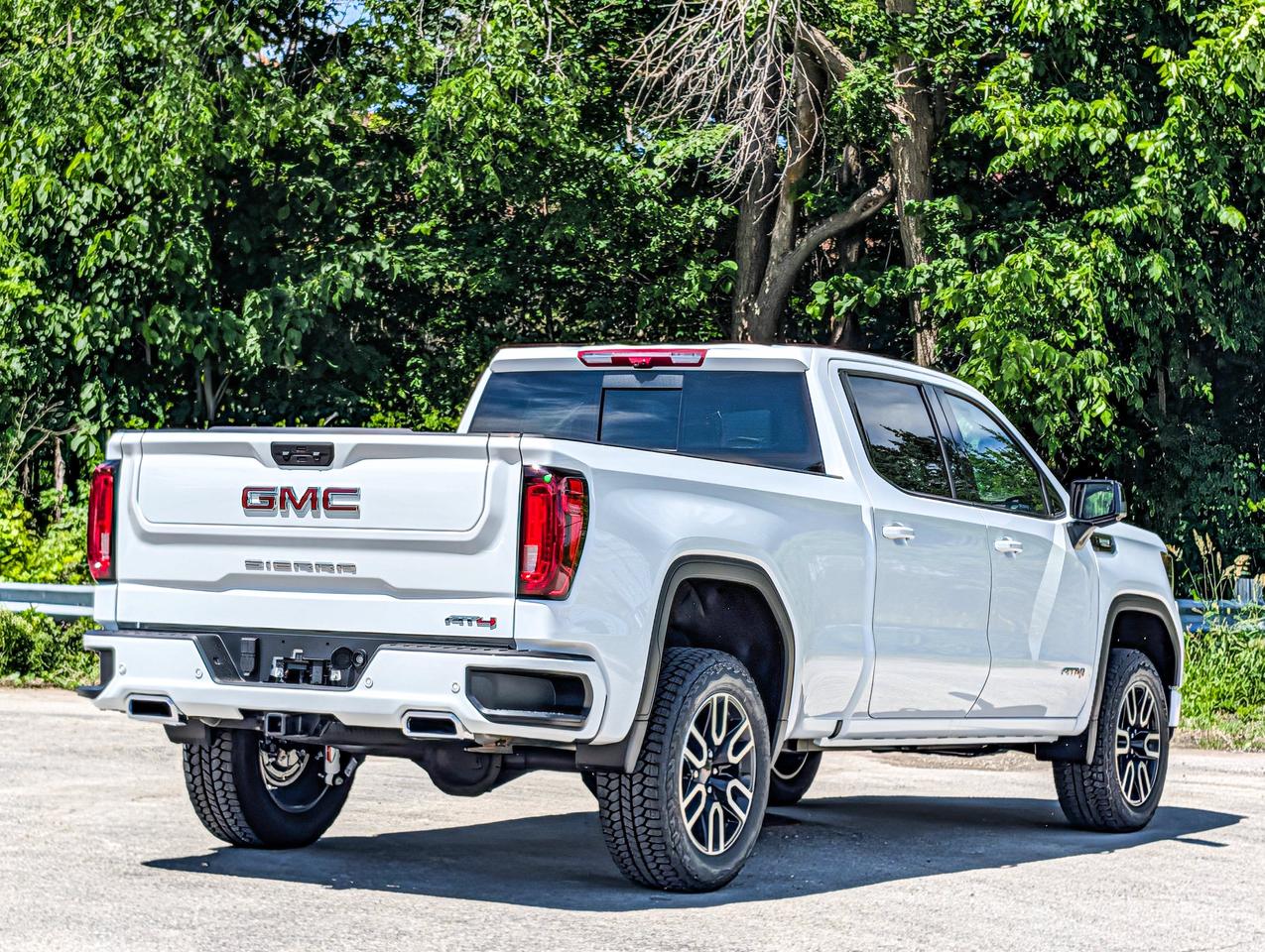 2026 GMC Sierra 1500 AT4 Photo