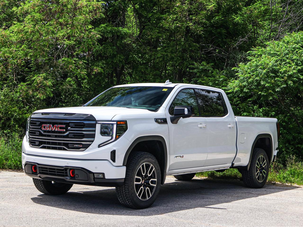 2026 GMC Sierra 1500 AT4 Photo