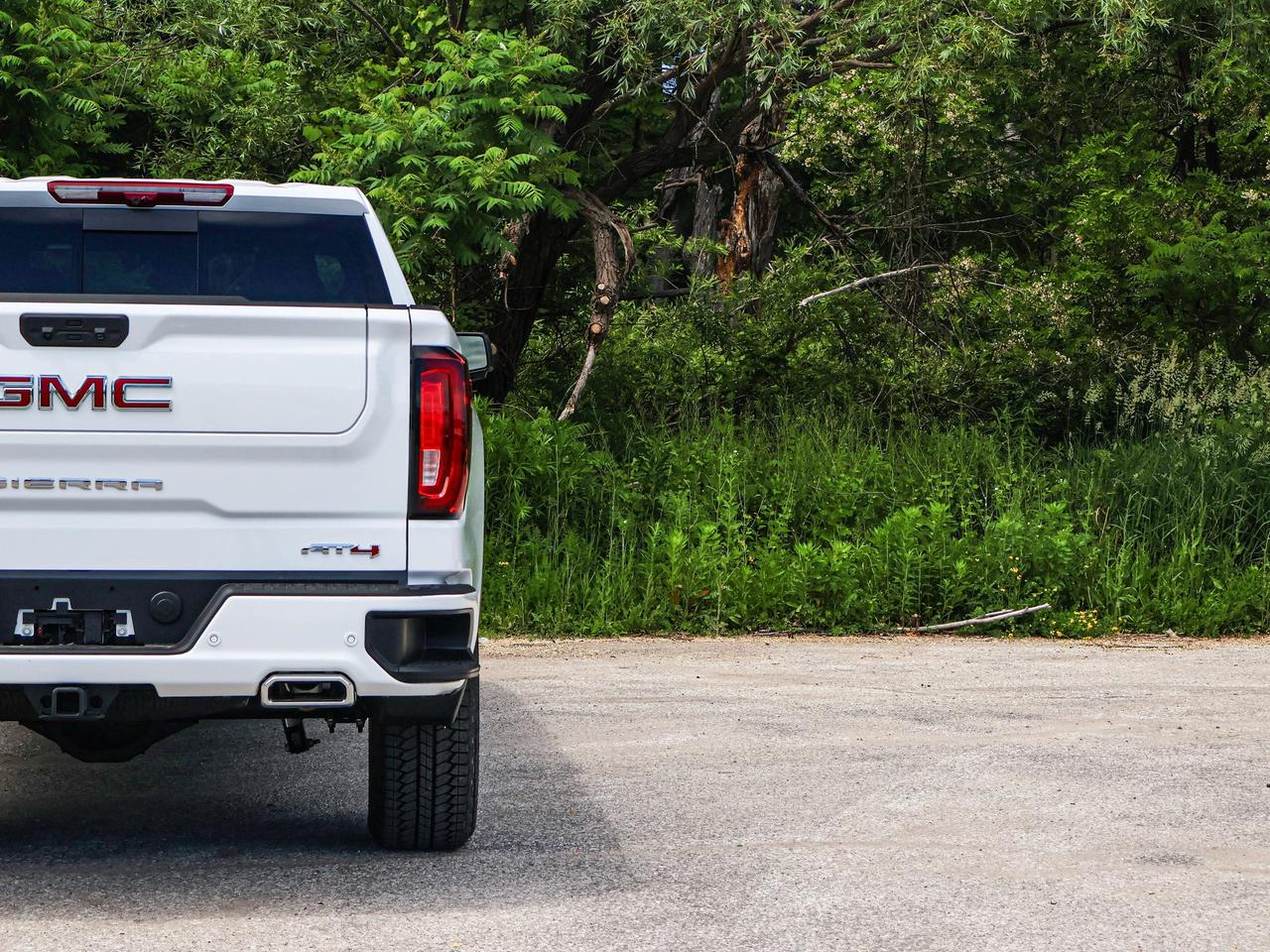 2026 GMC Sierra 1500 AT4 Photo