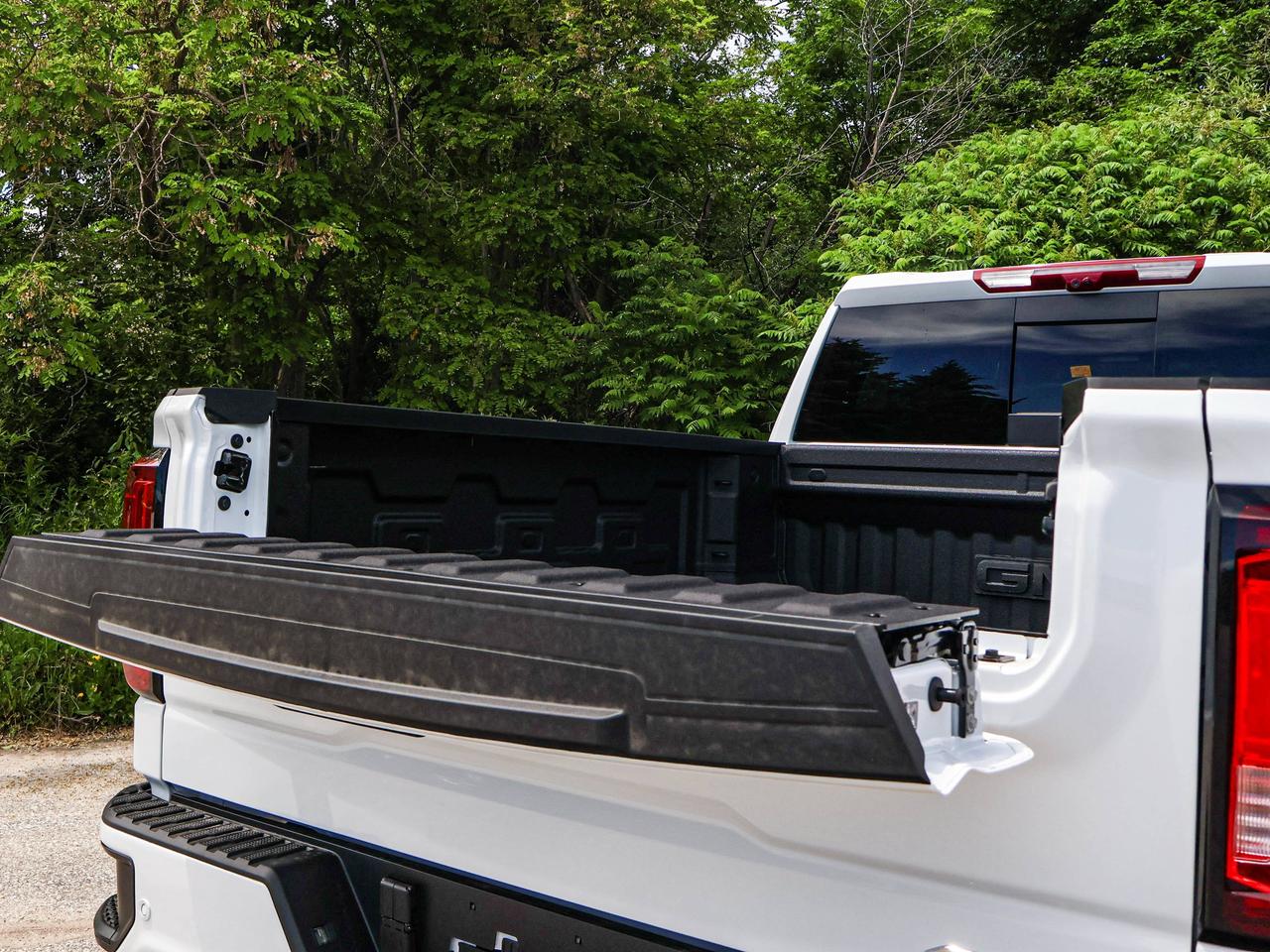2026 GMC Sierra 1500 AT4 Photo