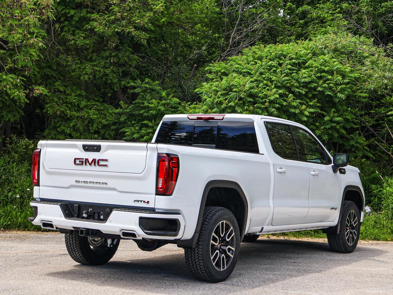 2026 GMC Sierra 1500 AT4 Photo
