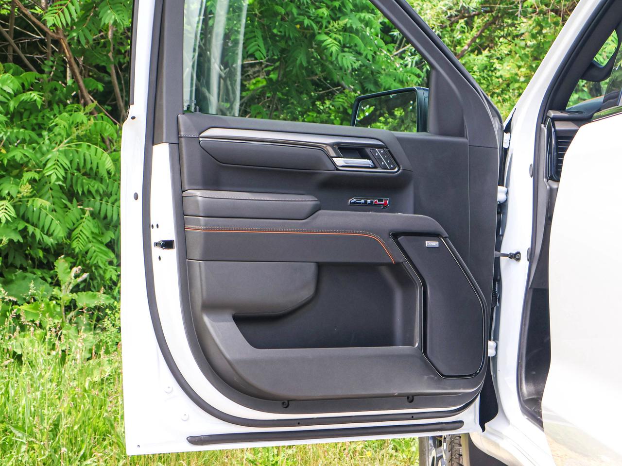 2026 GMC Sierra 1500 AT4 Photo