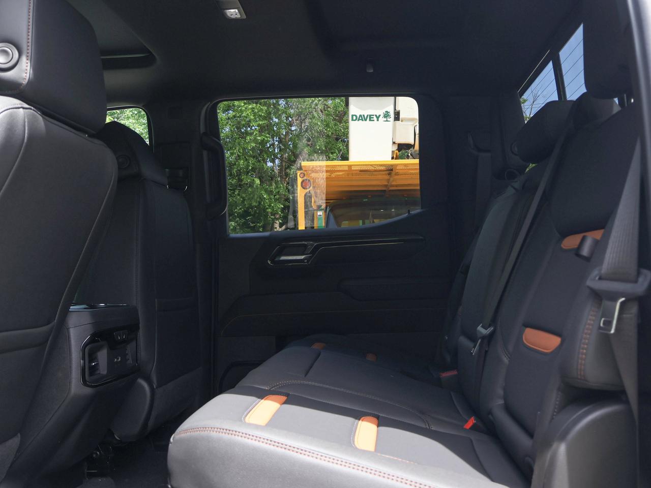 2026 GMC Sierra 1500 AT4 Photo