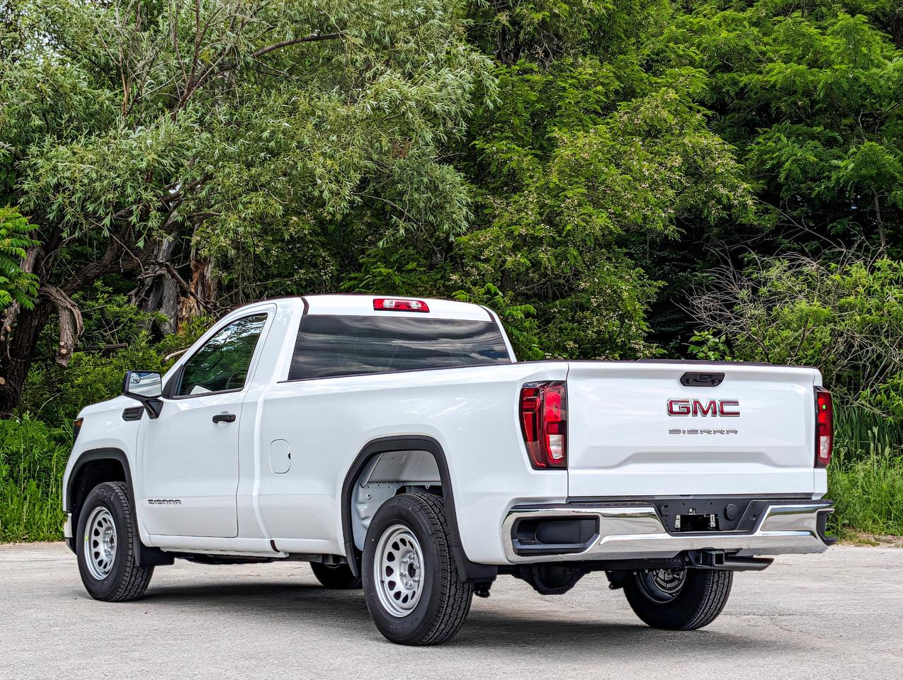 2026 GMC Sierra 1500 PRO Photo