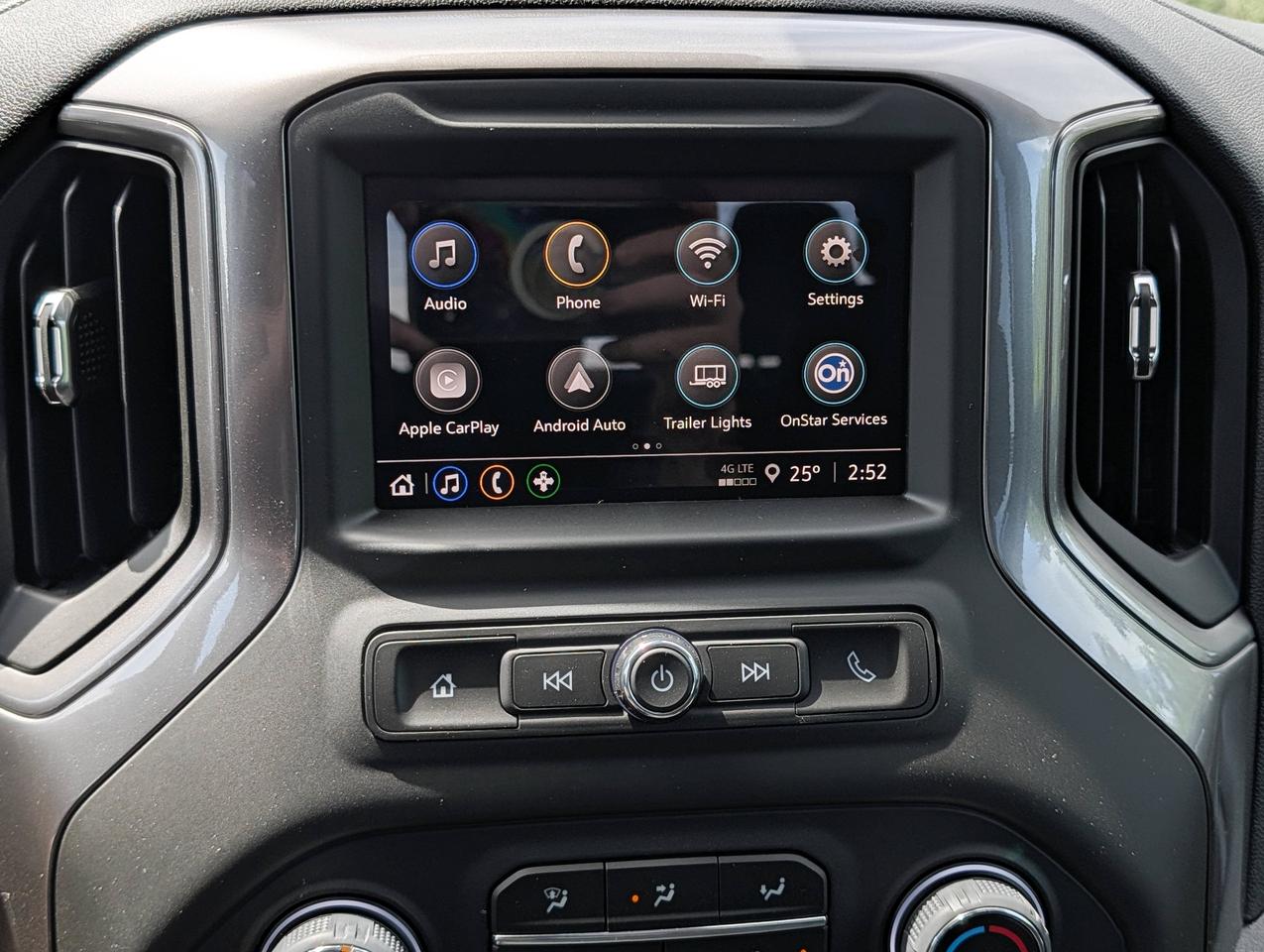 2026 Chevrolet Silverado 1500 Custom Trail Boss Photo