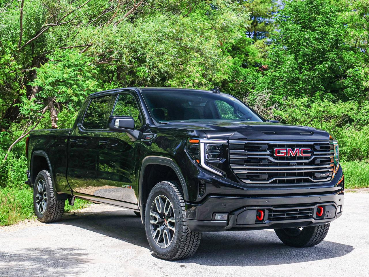 2026 GMC Sierra 1500 AT4 Photo