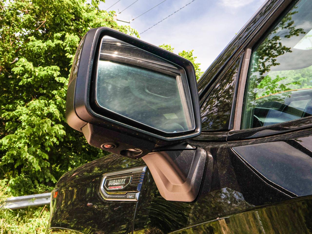 2026 GMC Sierra 1500 AT4 Photo