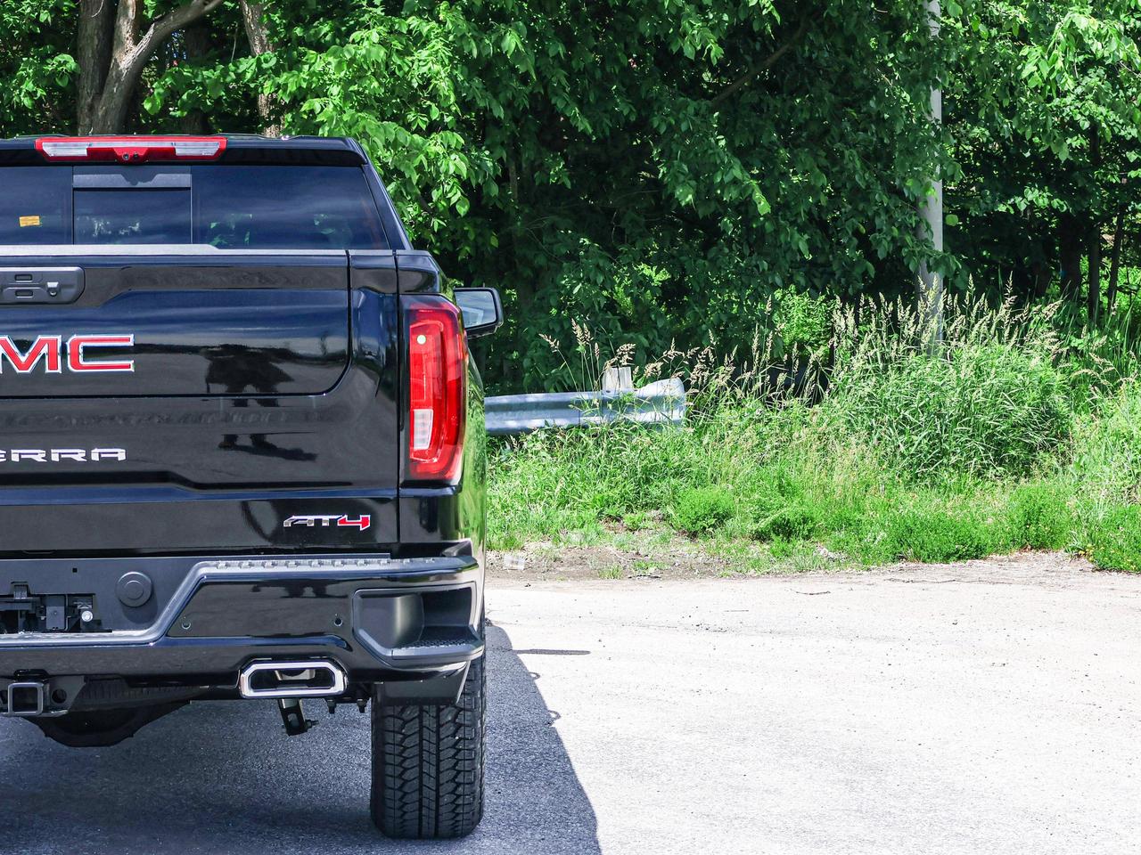 2026 GMC Sierra 1500 AT4 Photo