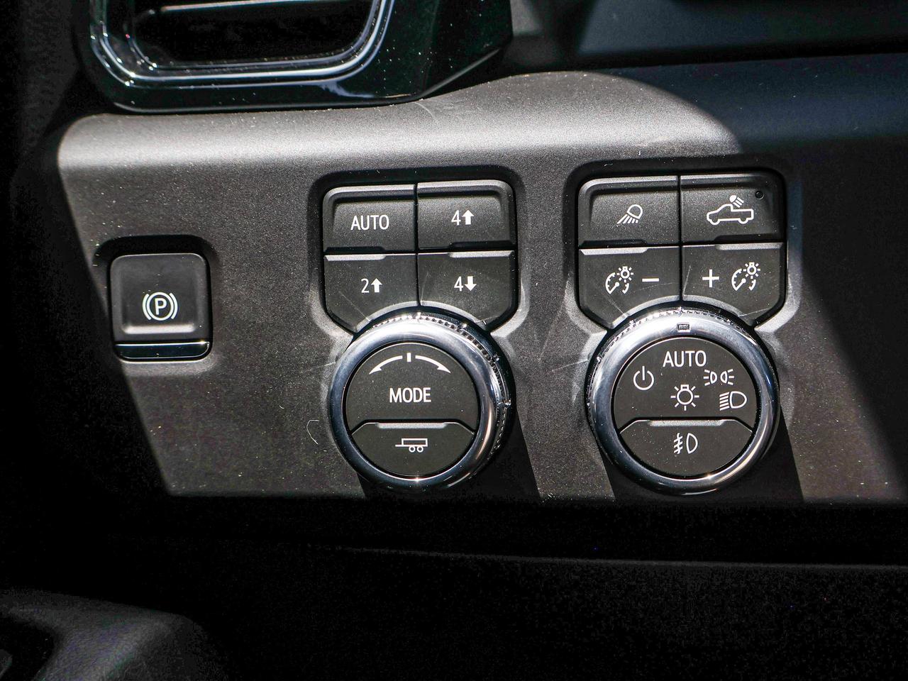 2026 GMC Sierra 1500 AT4 Photo