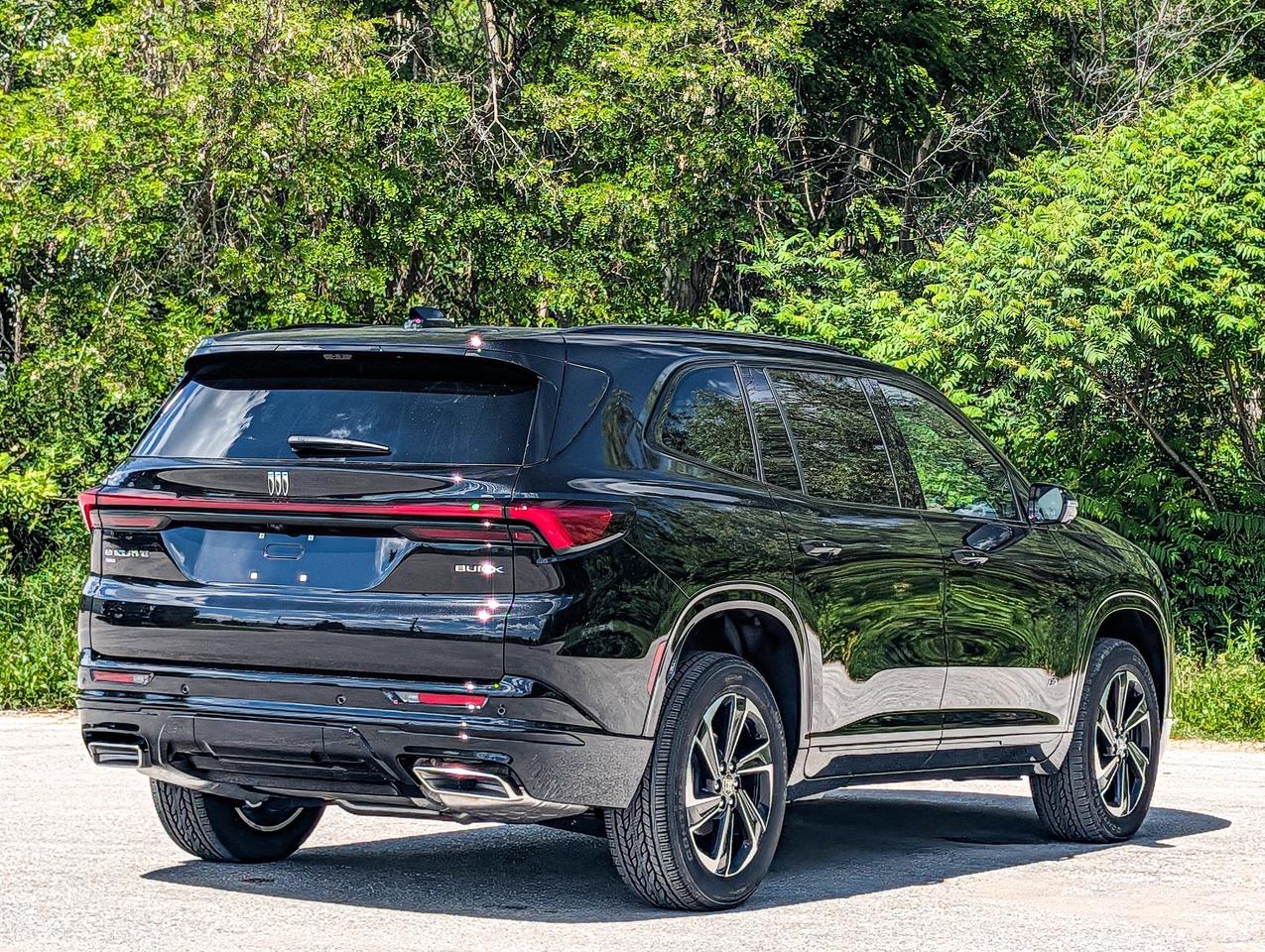 2026 Buick Enclave Sport Touring Photo