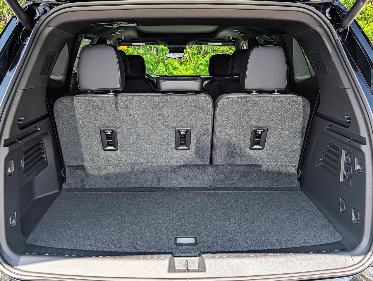 2026 Buick Enclave Sport Touring Photo
